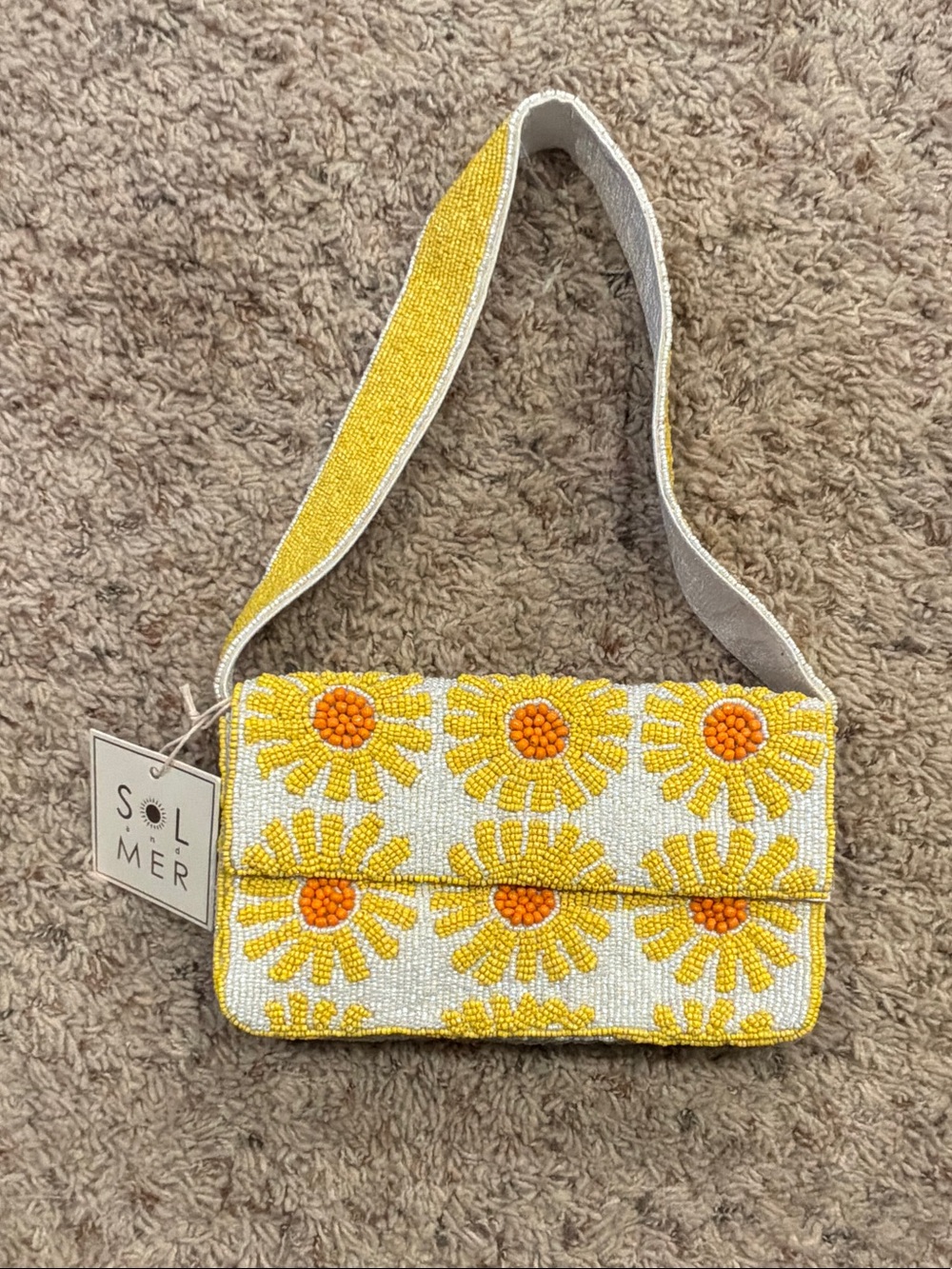 Yellow Daisy Beaded Purse